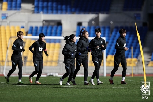 '사상 첫 올림픽 본선 가자'…담금질 시작한 여자 축구대표팀