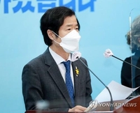 국정원 '전북교육감 불법사찰' 문건 공개…견제책 제시 등 요구