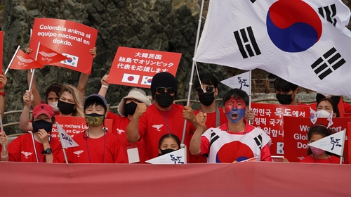 의리맨 김보성, 태극기 응원맨 박용식 독도에 간 까닭은