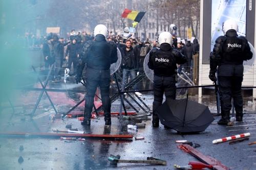 21일 벨기에 코로나 봉쇄 반대 시위