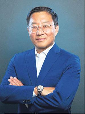 미국 플러턴시 한인 첫 시장 프레드 정씨