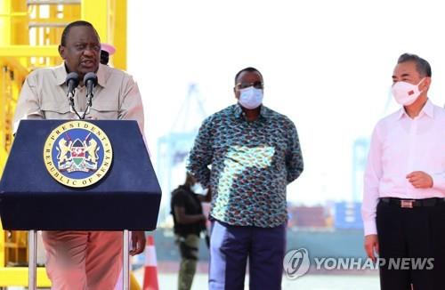 케냐 대통령 "케냐와 중국은 경제 발전을 위한 윈-윈 관계"