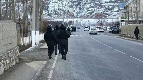 "타지크-키르기스 국경서 양국 군인 교전으로 17명 부상"