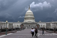 미 의회, 우크라 51조원 지원안 이르면 18일 가결