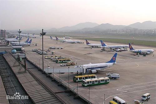 광저우 바이윈 공항 모습