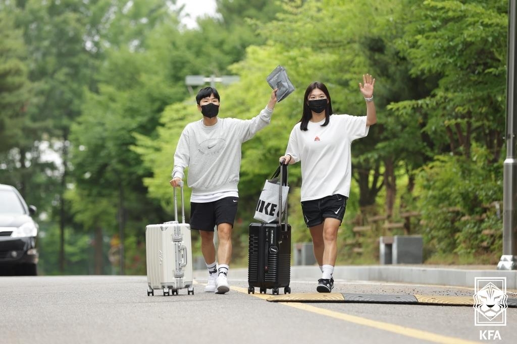 파주NFC로 모인 지소연과 이정민