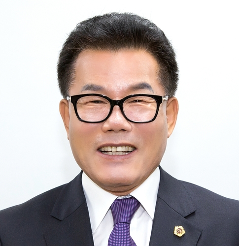 제12대 경북도의회 전반기 의장에 배한철 의원 선출(종합)