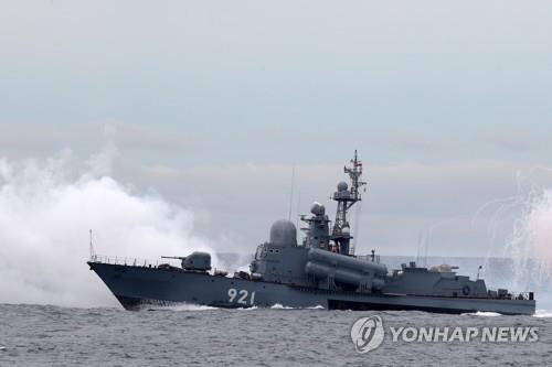 '보스토크-2022' 훈련에 참가한 러시아 군함