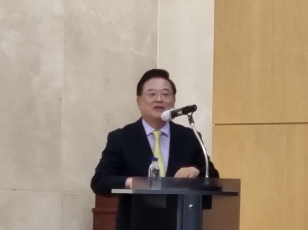 구미에서 특강하는 우동기 국가균형발전위원회 위원장