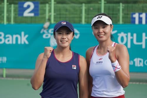 장수정·한나래, 일본 고후오픈 테니스 복식 우승