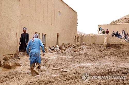경제난에 홍수까지…아프간 폭우로 6명 사망·가옥 100여채 파손