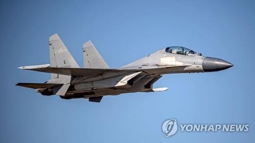 중국군 J-16 전투기 