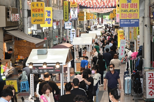 [통통 지역경제] 다시 개장한 울산큰애기청년야시장…상권 '활기'