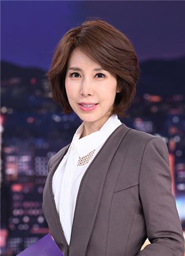 KBS 2TV '경제콘서트' 진행자 이윤희 기자