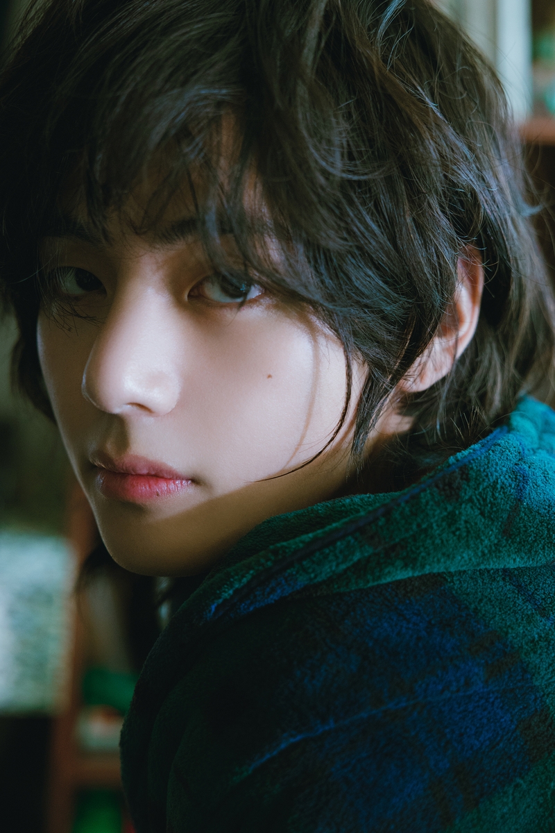 BTS 뷔 '레이오버', 일본 레코드협회 '플래티넘' 인증