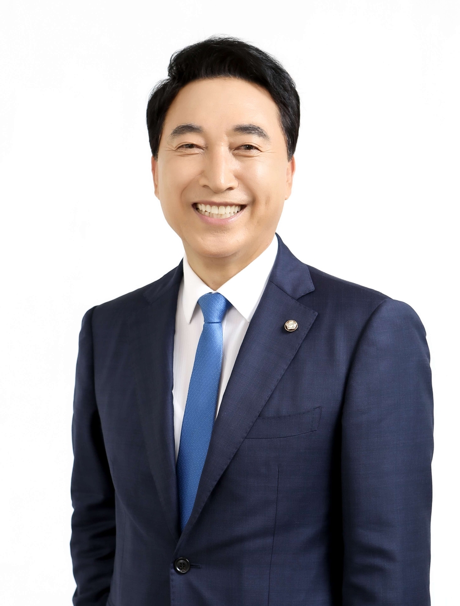 "대통령은 내란·외환죄 외 수사·재판 정지" 박수현, 대표발의