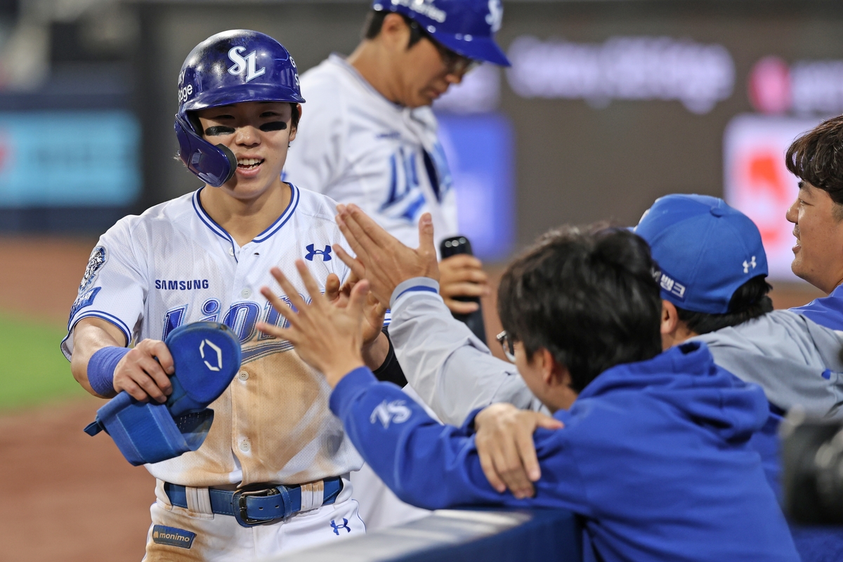프로야구 삼성, 타격 1위 김성윤 1군 등록…후라도 말소