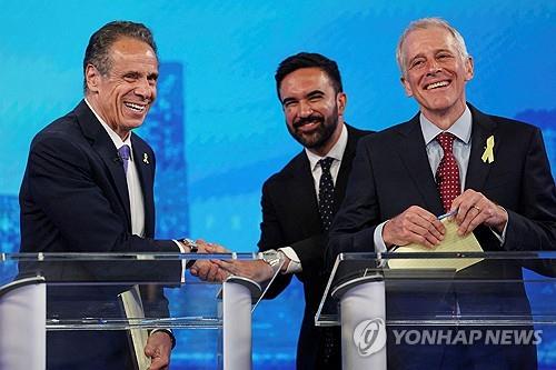 트럼프, 쿠오모 뉴욕시장 출마지지…"공산주의자 상대 승…