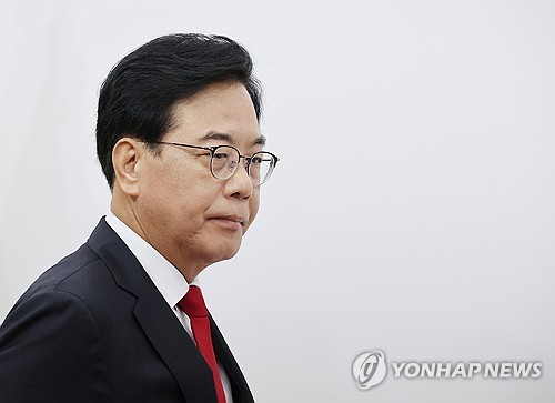 송언석 "전한길, 민심 벗어난 언행 확인되면 단호히 처…
