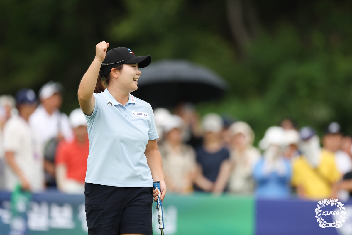 나흘 동안 버디 31개 쏟아부은 홍정민, KLPGA 72홀 최소타 우승(종합)