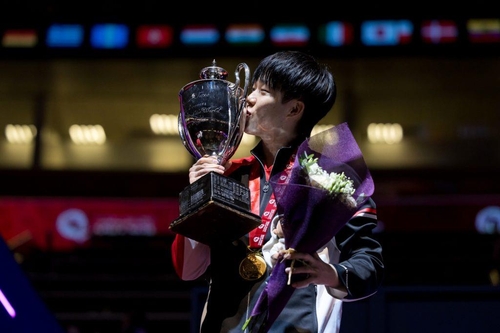 WTT 마카오 챔피언스 우승을 차지한 왕추친