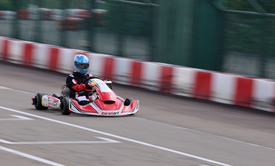 질주하는 민현기