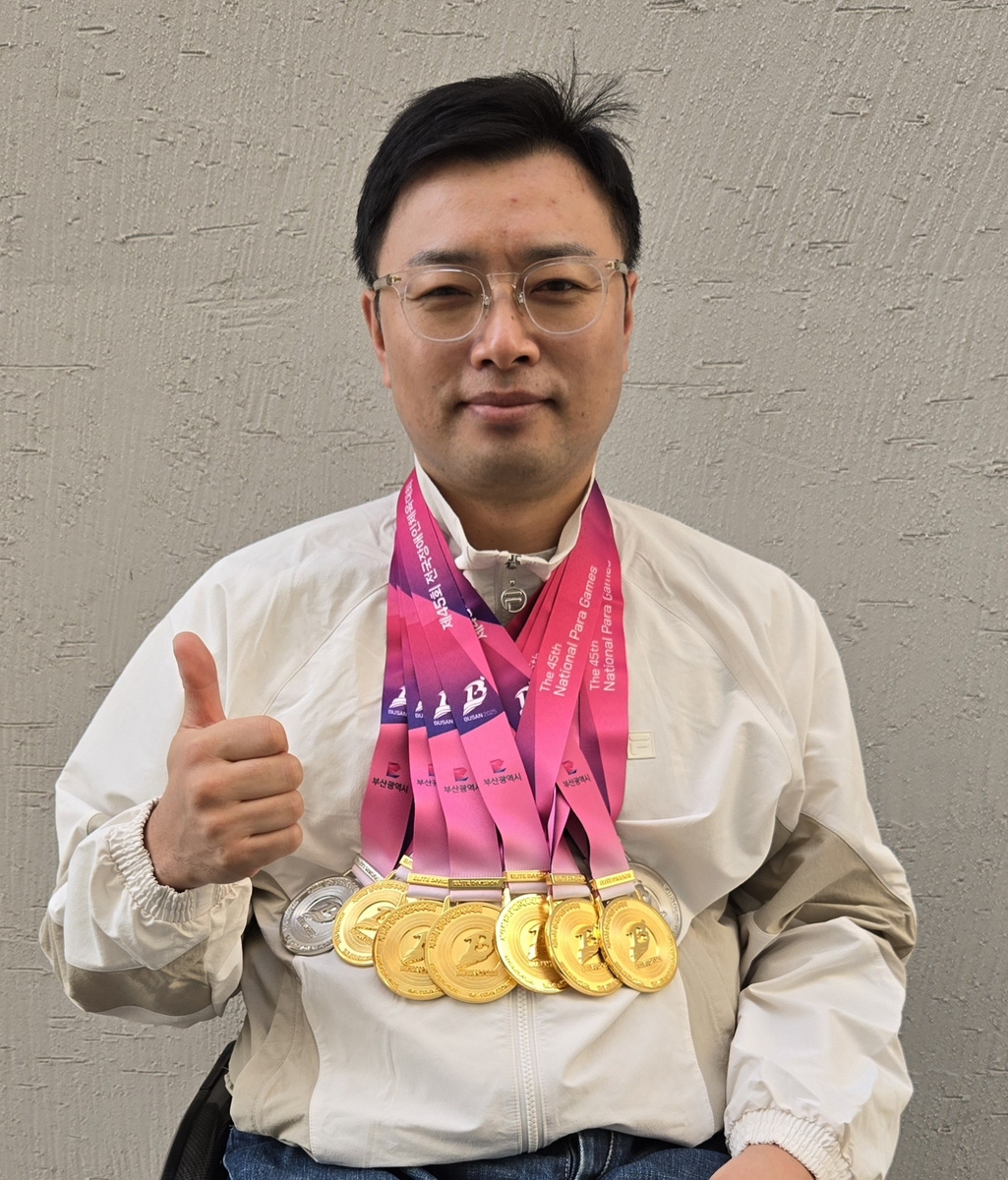 '6관왕 명중' 사격 김정남, 장애인체전 MVP…"상상만 했던 일"(종합)