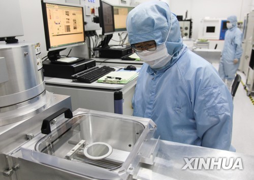 [율곡로] 기술 인재 빨아들이는 중국의 돈 공세