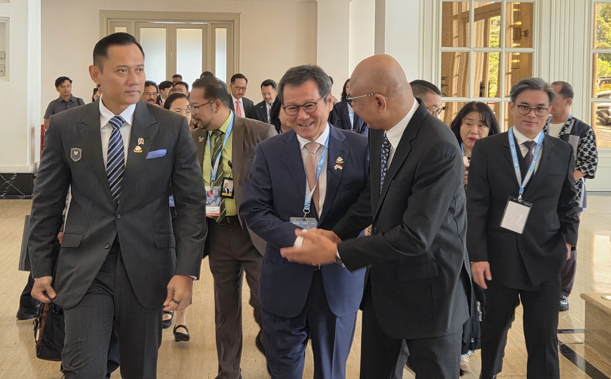 인니 국제교통정상회의 참석한 김홍규 강릉시장