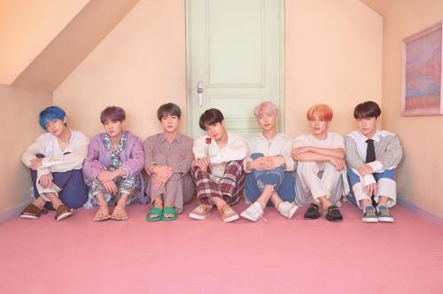 BTS se convierte en el primer artista surcoreano en encabezar la lista de álbumes británica