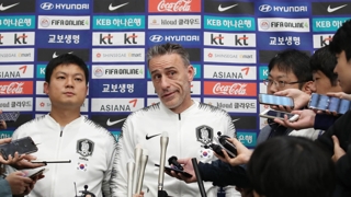 サッカー韓国代表が帰国　平壌で異例づくしの南北戦終え（１０月１７日）