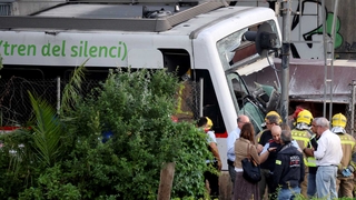 스페인서 여객·화물 열차 충돌…1명 사망, 85명 부상