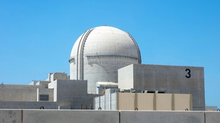 بدء تشغيل المفاعل الثالث بمحطة براكة النووية في الإمارات لبدء تشغيله التجاري في النصف الأول من العام القادم