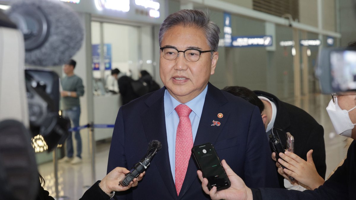وزير الخارجية الكوري الجنوبي يتوجه إلى الولايات المتحدة لإجراء محادثات بشأن التحالف واستفزازات الشمال