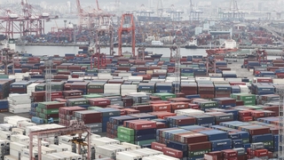 الصادرات تتراجع بنسبة 17.4% خلال أول عشرين يوما من مارس