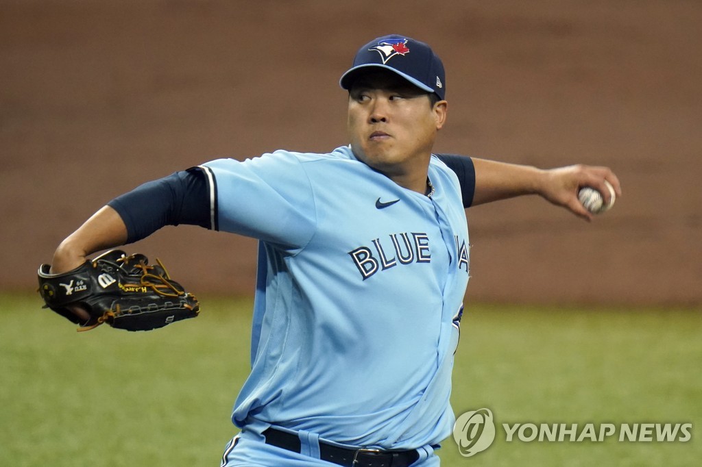 LEAD) Blue Jays' Ryu Hyun-jin roughed up in postseason elimination