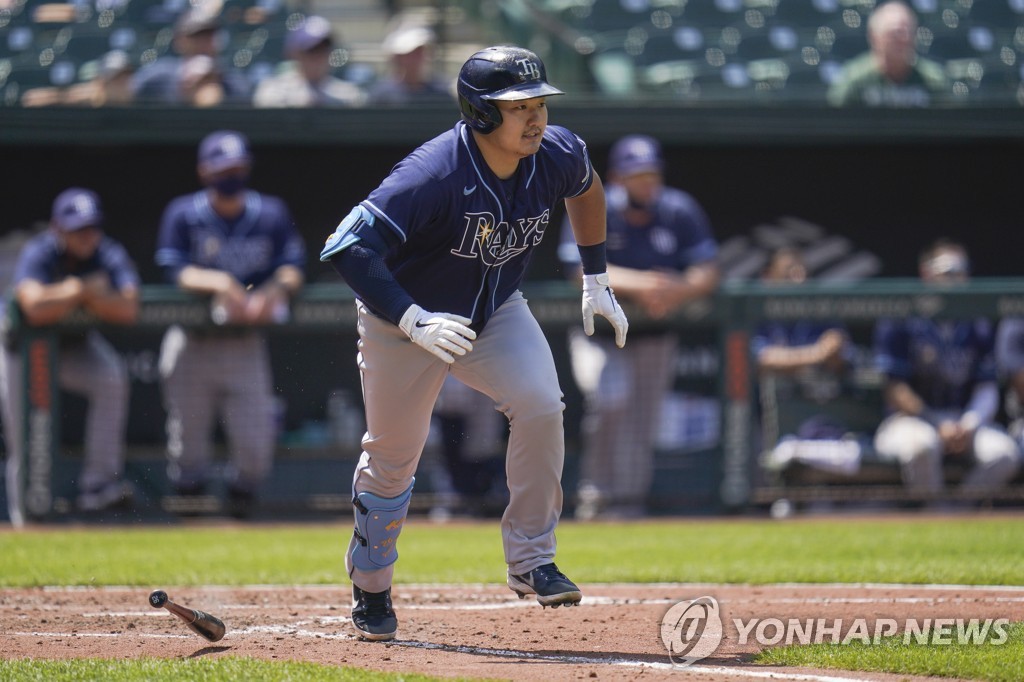 Rays' Choi Ji-man leading S. Korean MLB contingent with hot early