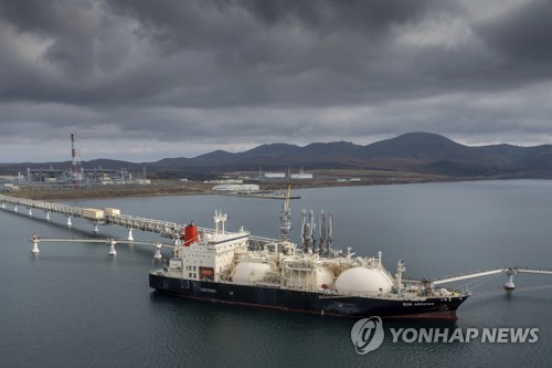 "日손보사, 내달 러 해역 보험 제공…사할린-2 LNG 수입 지속"