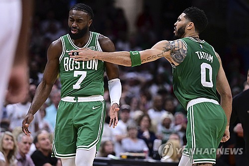NBA 챔프전 7일 개막…보스턴 18회 우승 vs 댈러스 5위 팀 반란 | 연합뉴스
