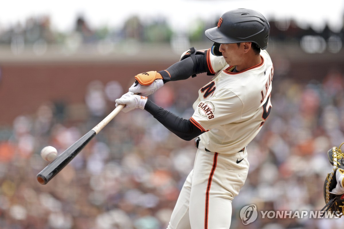 기쁨도 슬픔도 함께 겪은 이정후·김하성, 16∼18일 맞대결