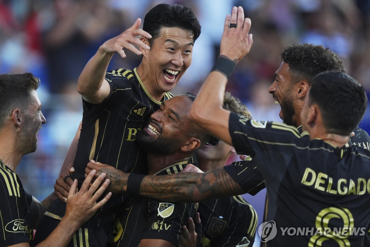 '3경기 만에 터졌다!' 손흥민, MLS 데뷔골 폭발…LAFC 1-1 비겨(종합)