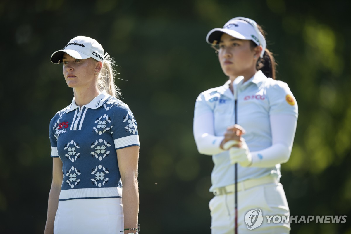 찰리 헐과 지노 티띠꾼