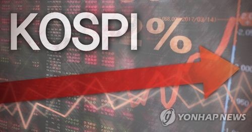 (LEAD) S. Korean shares end higher on techs, telecom