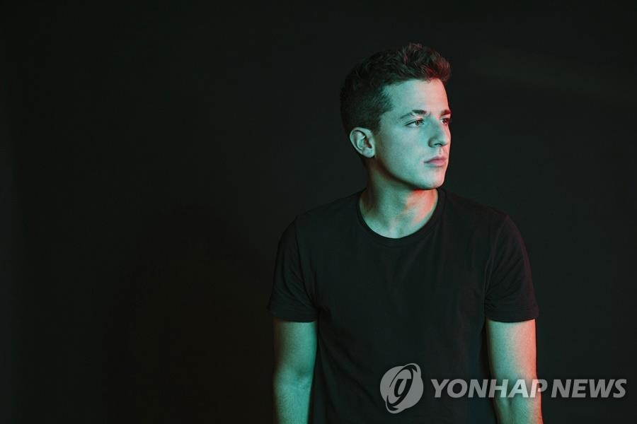 미국 싱어송라이터 찰리 푸스