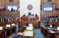 울산시의회, 정당 현수막 난립 막으려 조례 개정 추진