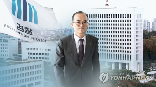 여론전 나서는 문무일, '기본권 침해·수사비효율' 부각할 듯