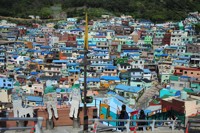  산비탈 감천문화마을…마을버스 요금인상에 발동동
