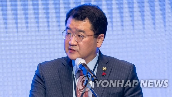 Choi Jong-kun, South Korea's first vice minister of foreign affairs, in a file photo provided by his ministry. (PHOTO NOT FOR SALE) (Yonhap)