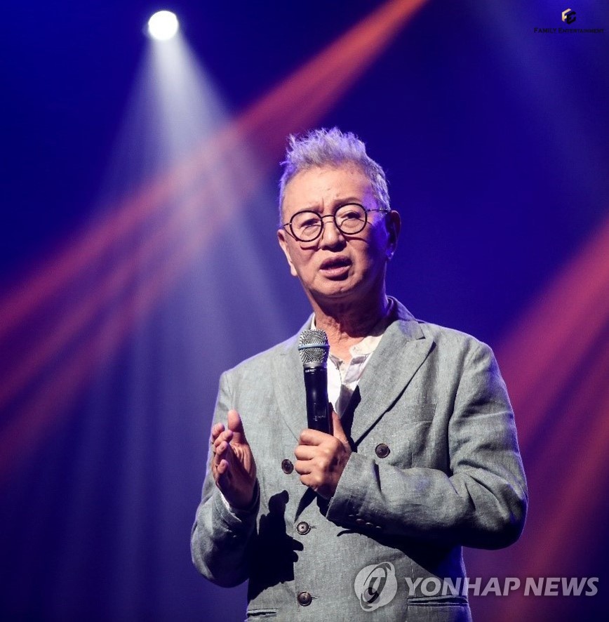 '개그계 대부' 전유성