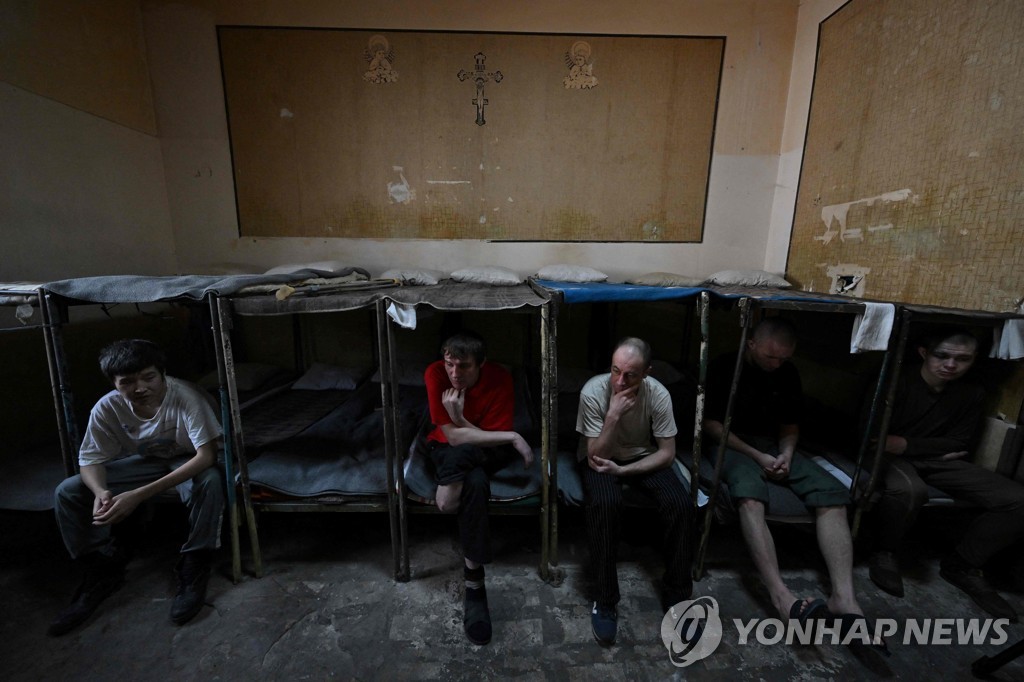 우크라이나 키이우에 감금된 러시아 전쟁포로들(기사와 직접관련 없음)